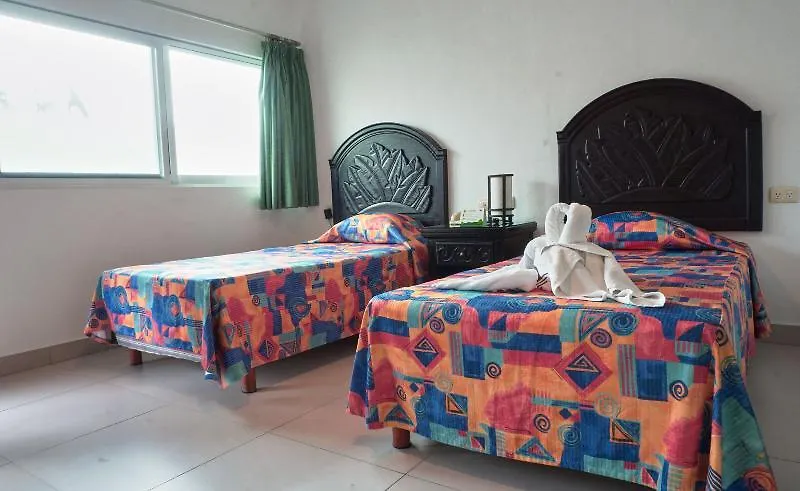 Hotel Del Sol Cancun