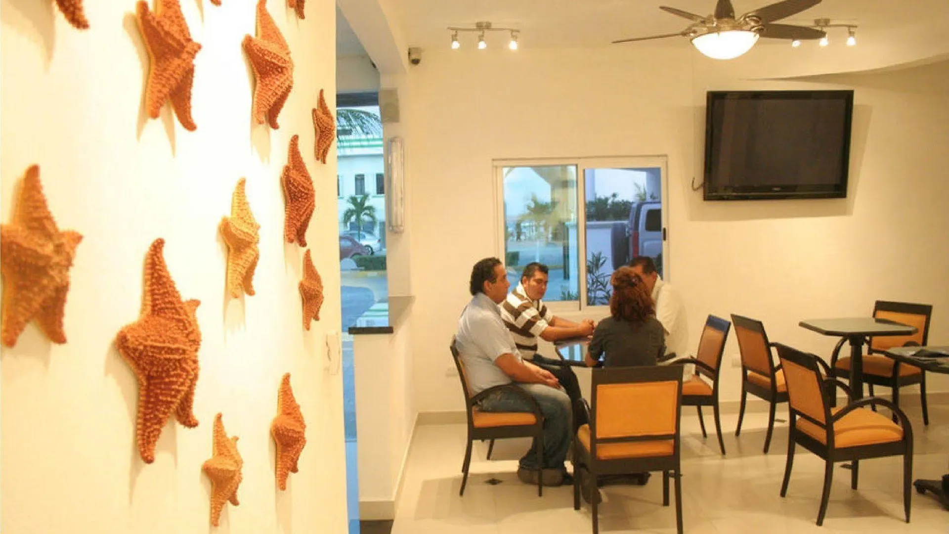 Hotel Del Sol Cancún 3*,