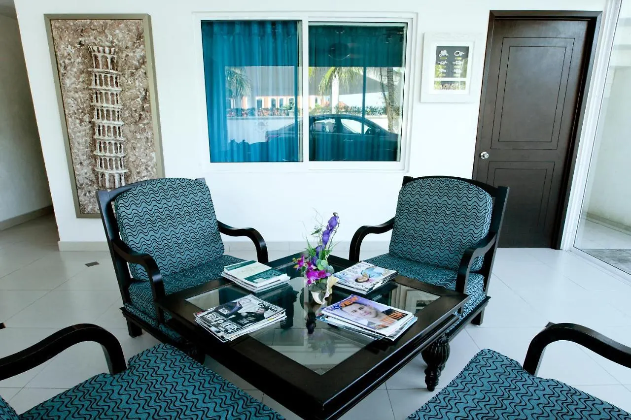 Hotel Del Sol Cancún 3*,